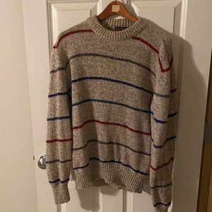 Retro gray sweater